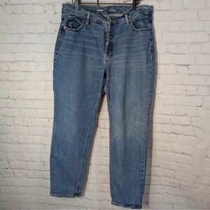 Old Navy Blue Straight Leg Jeans with Classic Denim Texture